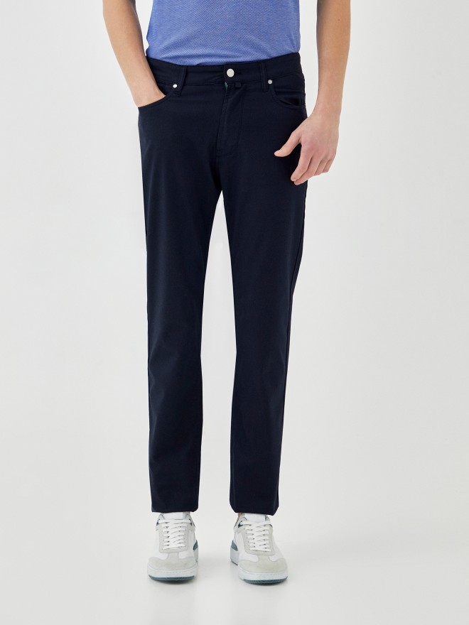 Pantalones regular fit de algodón strech Pantalones regular fit de algodón strech