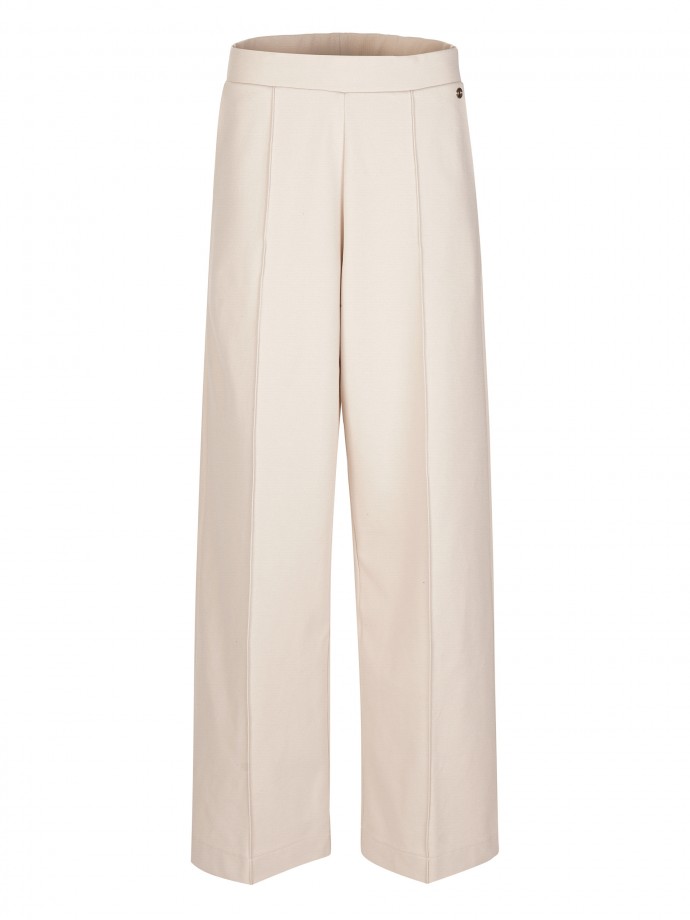 Cala relaxed fit