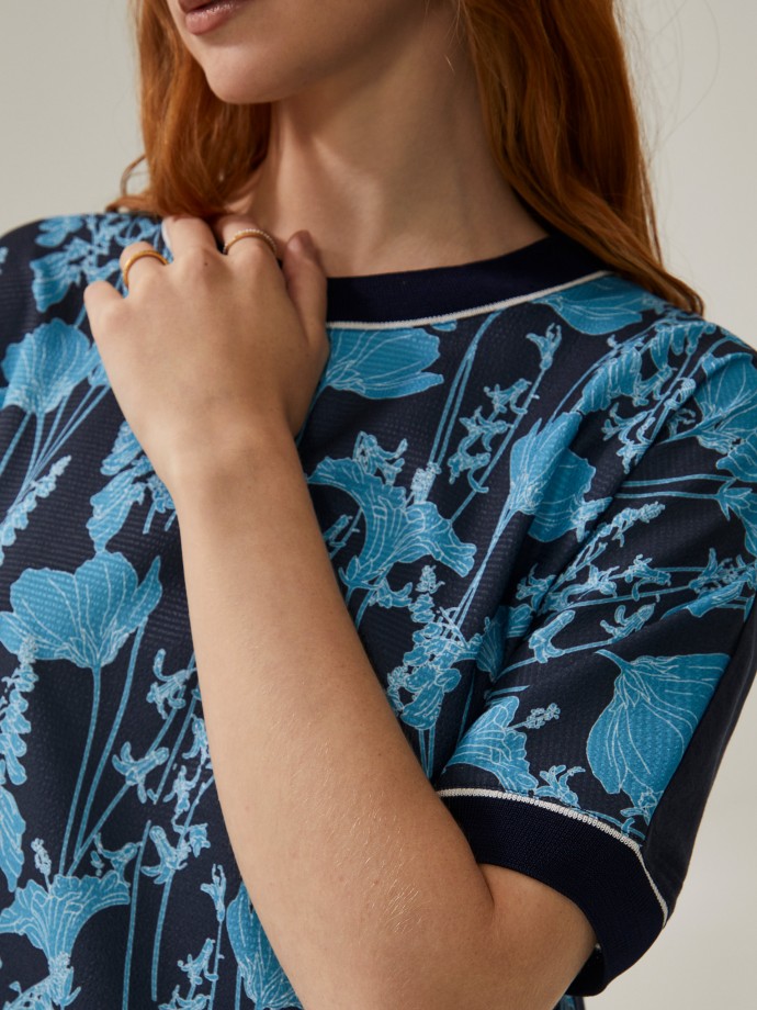 Floral print t-shirt