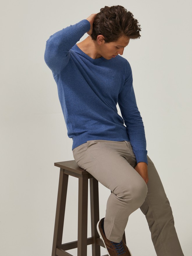 Camisola com decote redondo