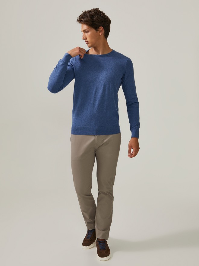 Camisola com decote redondo