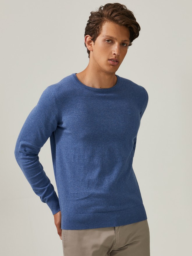 Camisola com decote redondo