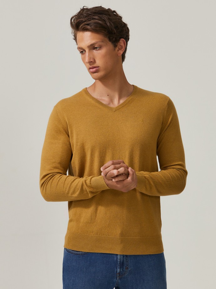 V-neck jumper in cotton and cashmere