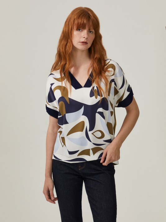 Tunic with abstract print