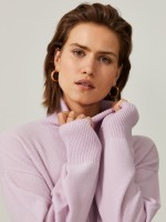 100% wool turtleneck sweater