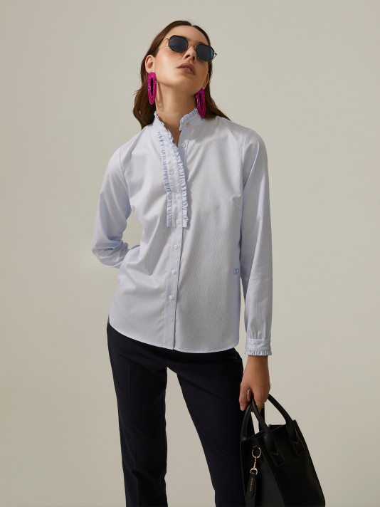 Shirt with frill