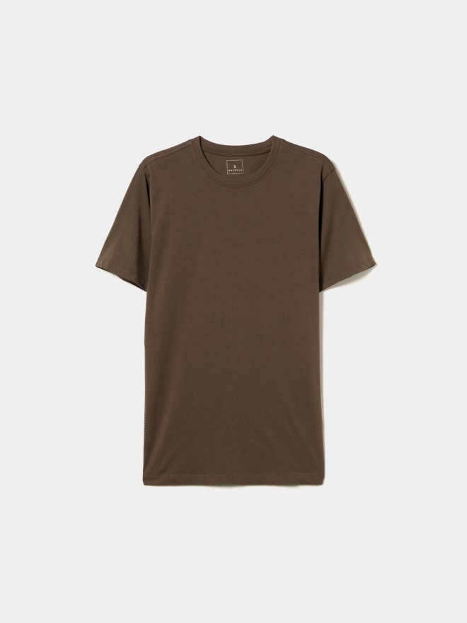 Basic t-shirt Basic t-shirt