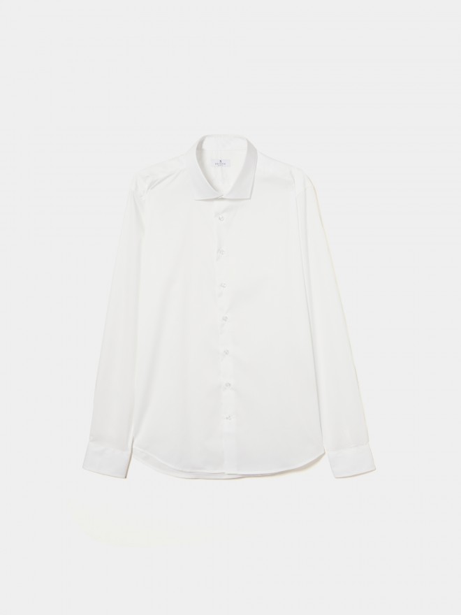 Classic slim fit shirt Classic slim fit shirt