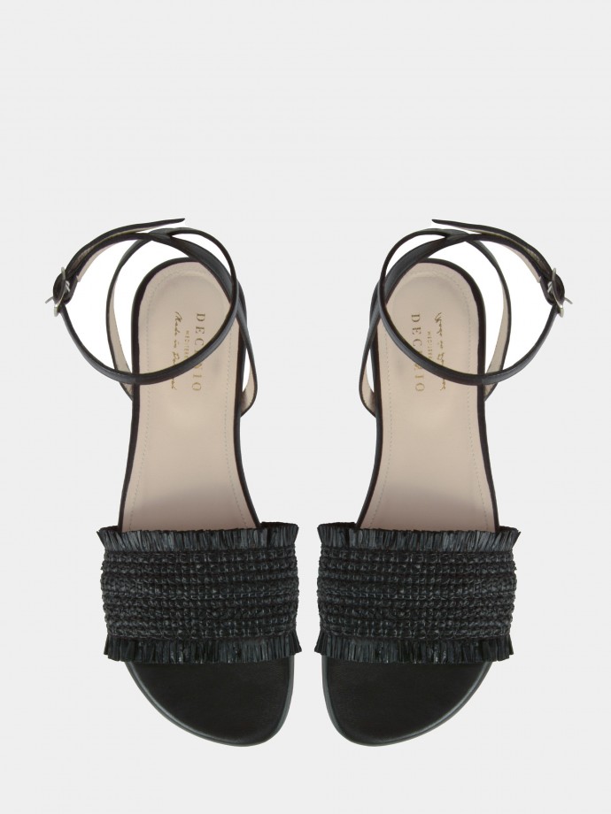 Leather sandal with raffia detail