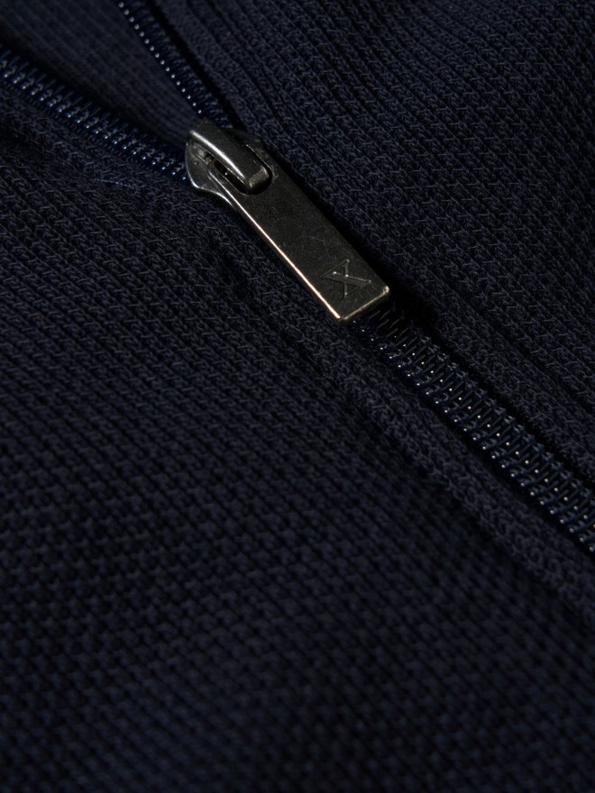 Textured knitted coat