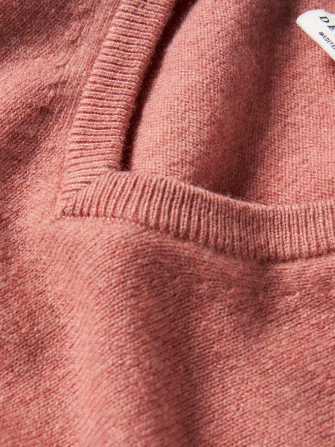 Wool pullover Wool pullover