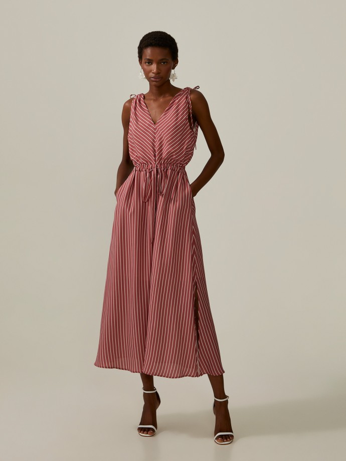 Sleeveless midi dress