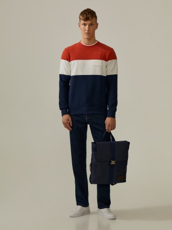 Sweater de riscas tricolor Sweater de riscas tricolor