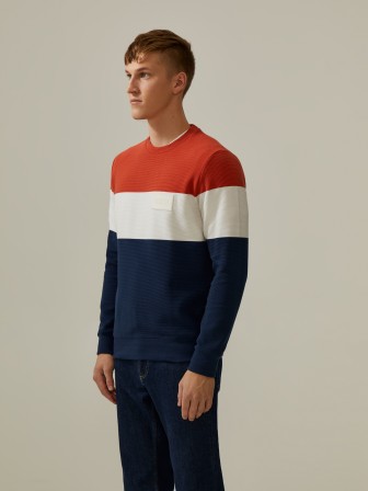 Sweater de riscas tricolor Sweater de riscas tricolor