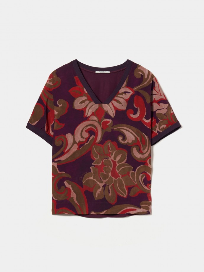 T-shirt with print