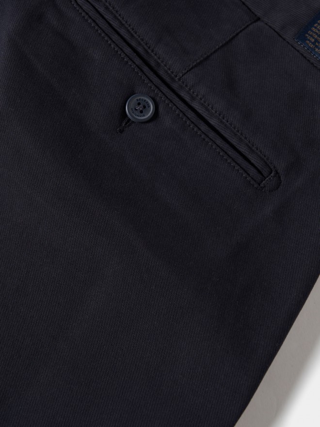 Slim fit chino pants Slim fit chino pants