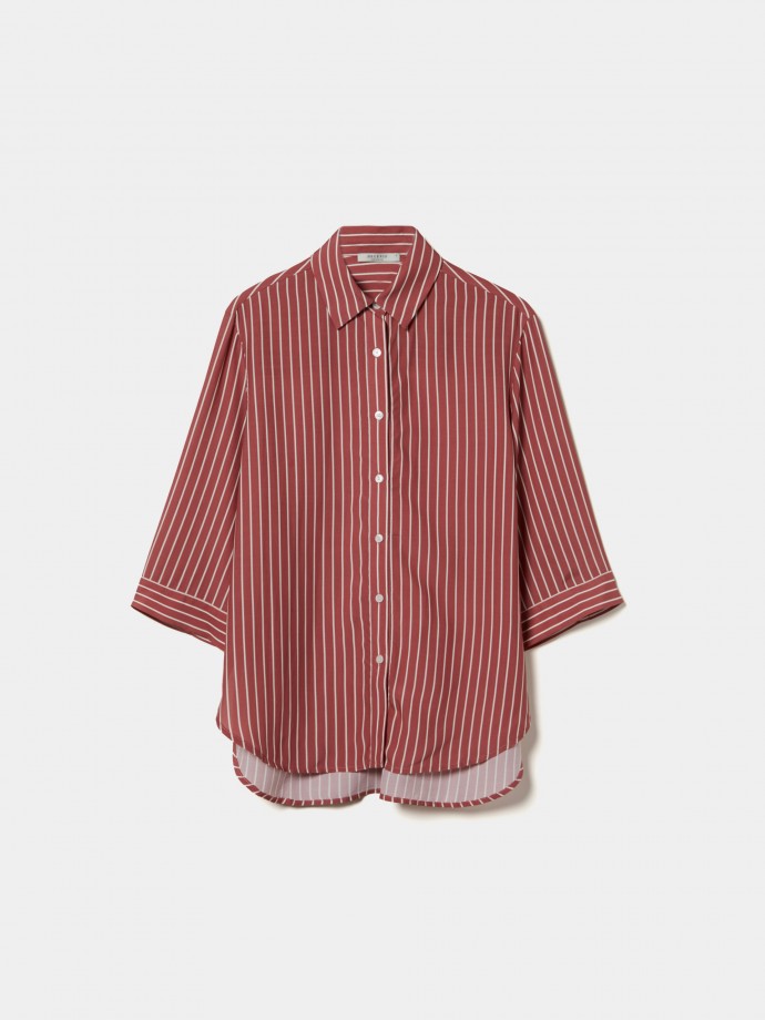 3/4 sleeve striped shirt