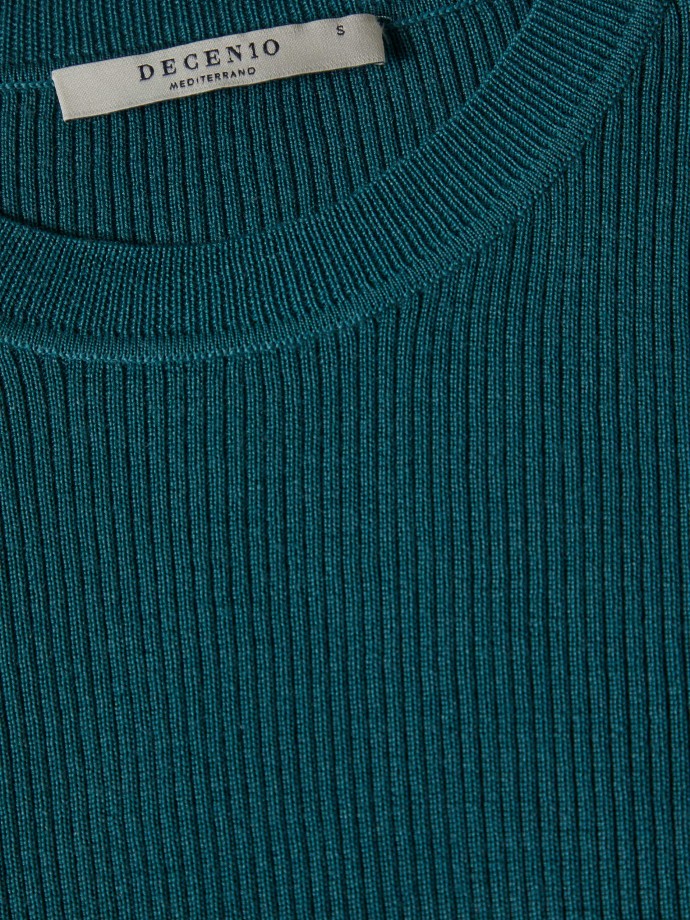 Ribbed knit sweater