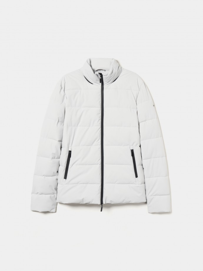 Water repellent jacket