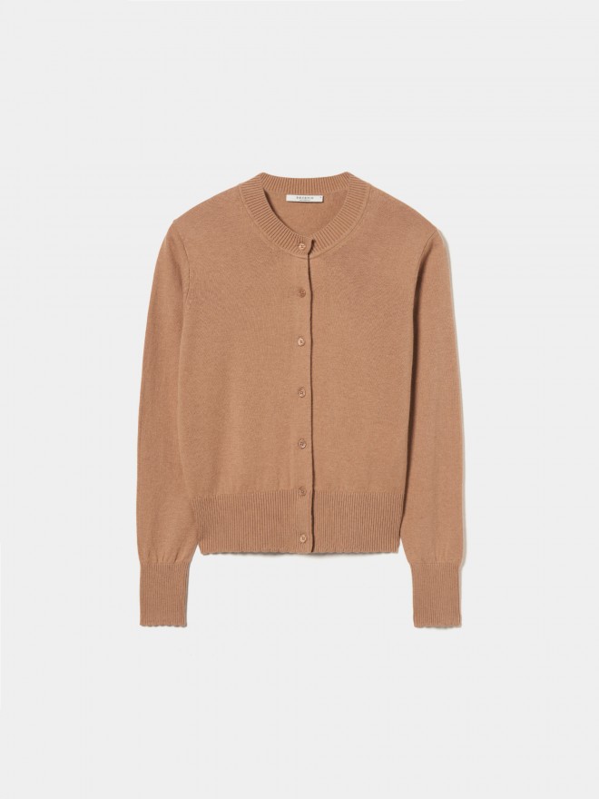 Wool and cotton knitted jacket Wool and cotton knitted jacket