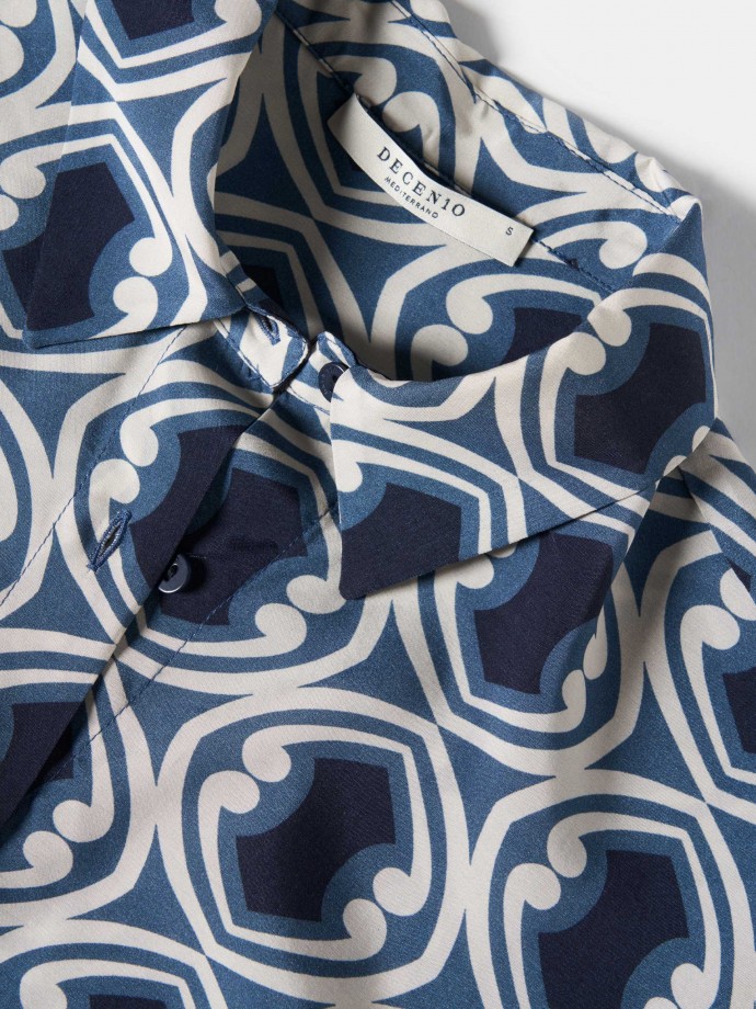 Printed fluid shirt