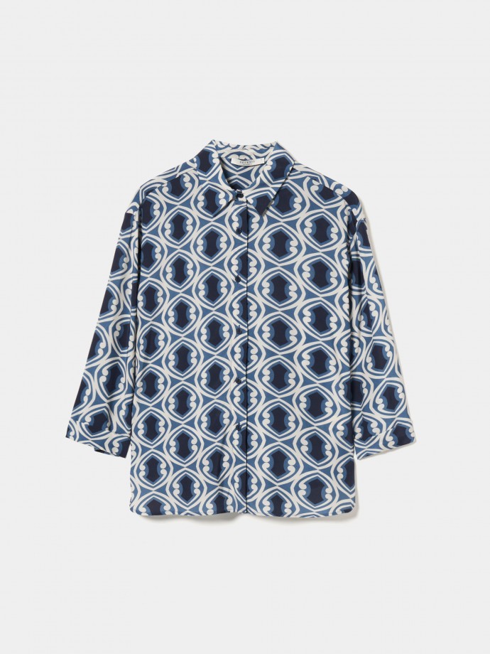 Printed fluid shirt