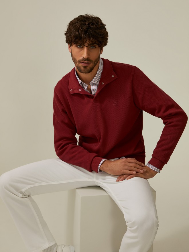 Sweater with springs Sweater with springs