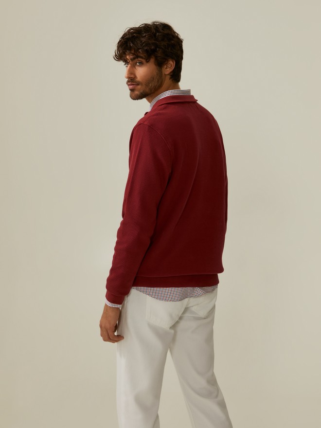 Sweater with springs Sweater with springs