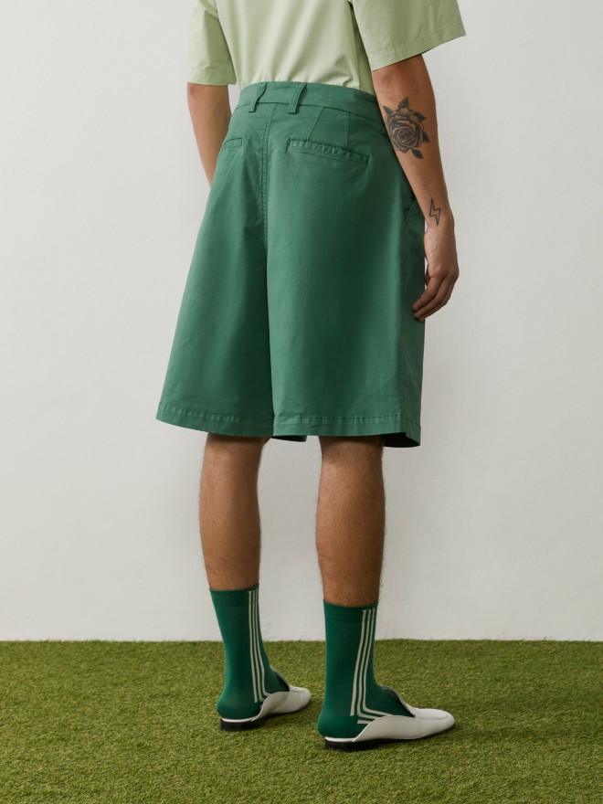 Bermudas Decenio x Molnm