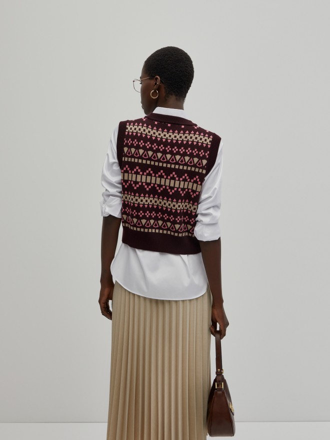 Jacquard knitted vest Jacquard knitted vest