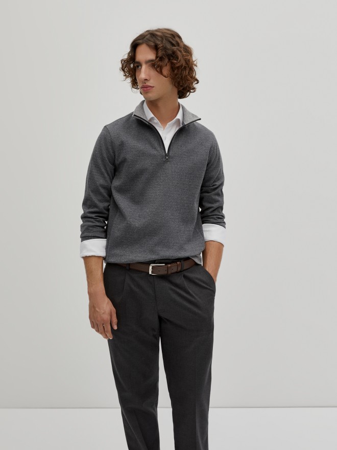 Two-tone zip-up sweater Two-tone zip-up sweater