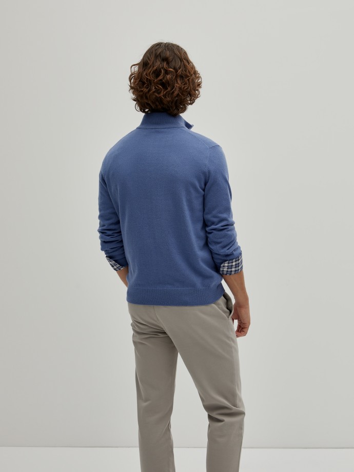 Sweater with placket