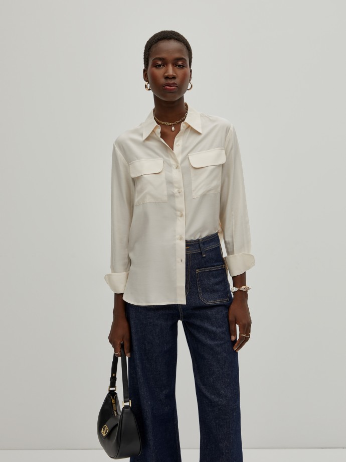 Flowy shirt with pockets