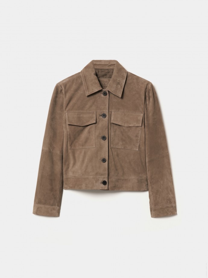 Short suede coat
