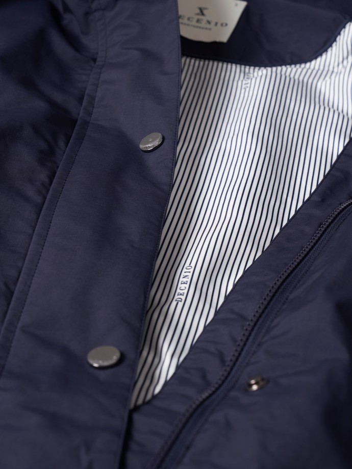 Parka con capucha