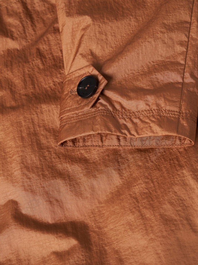 Parka com capuz