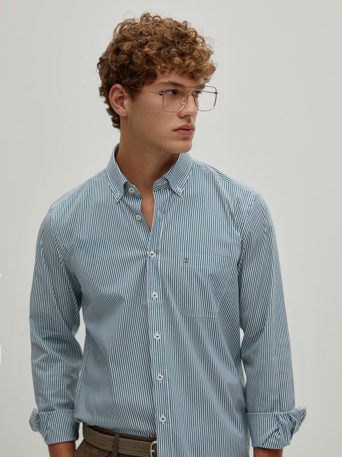 Regular fit striped shirt