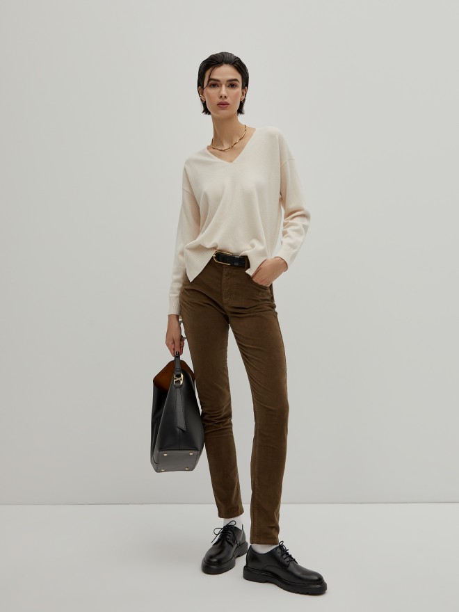 Skinny velvet pants