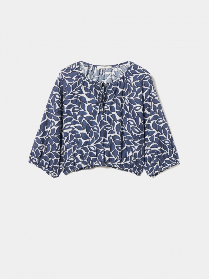 Blusa corta estampada