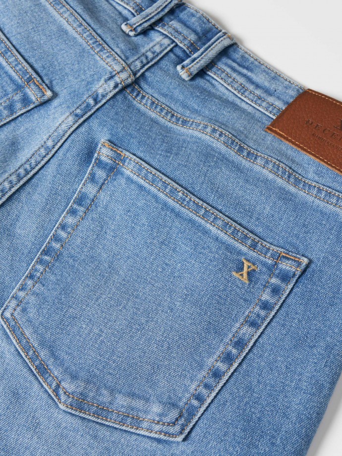 Pantaln vaquero regular fit