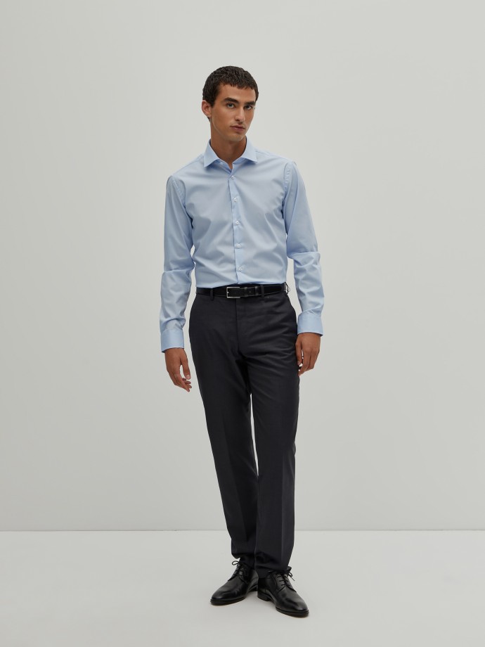 Classic slim fit shirt