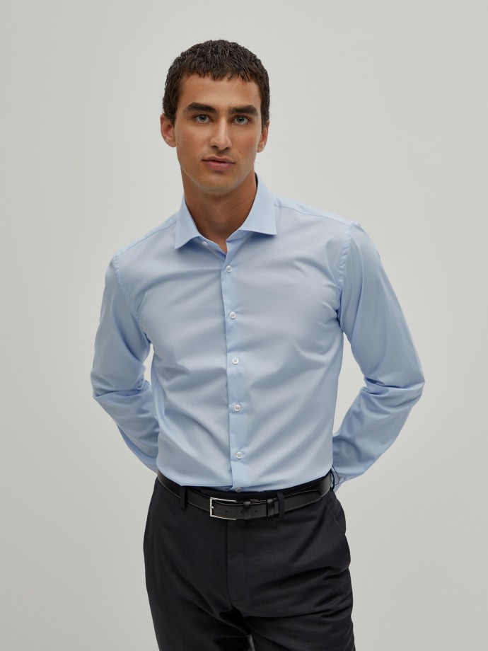 Classic slim fit shirt