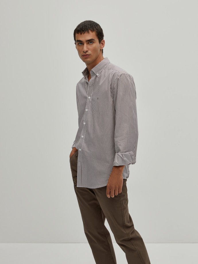 Regular fit shirt