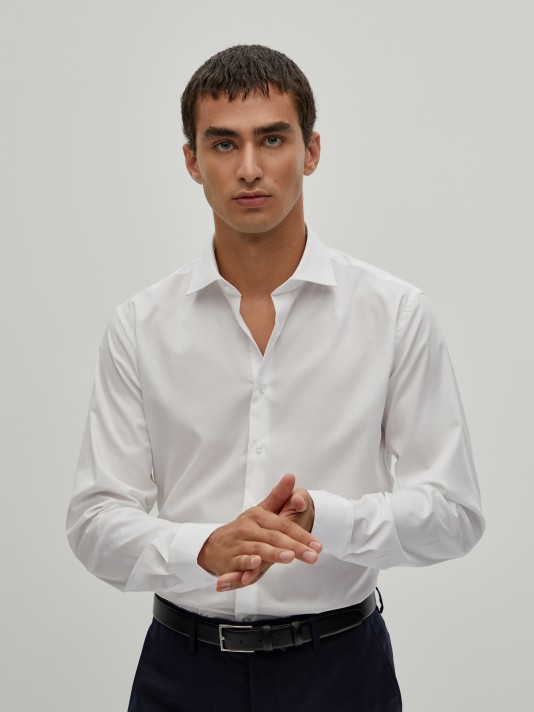 Classic slim fit shirt