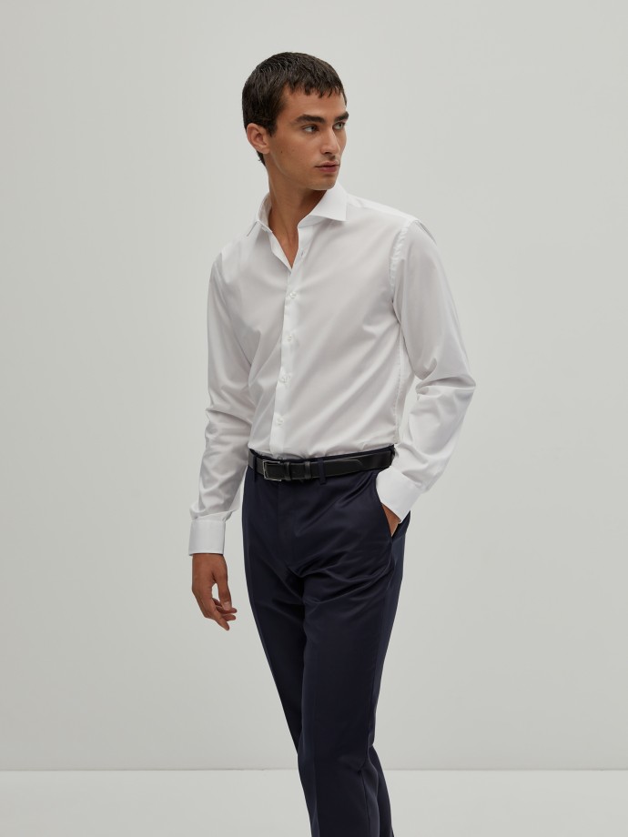 Classic slim fit shirt