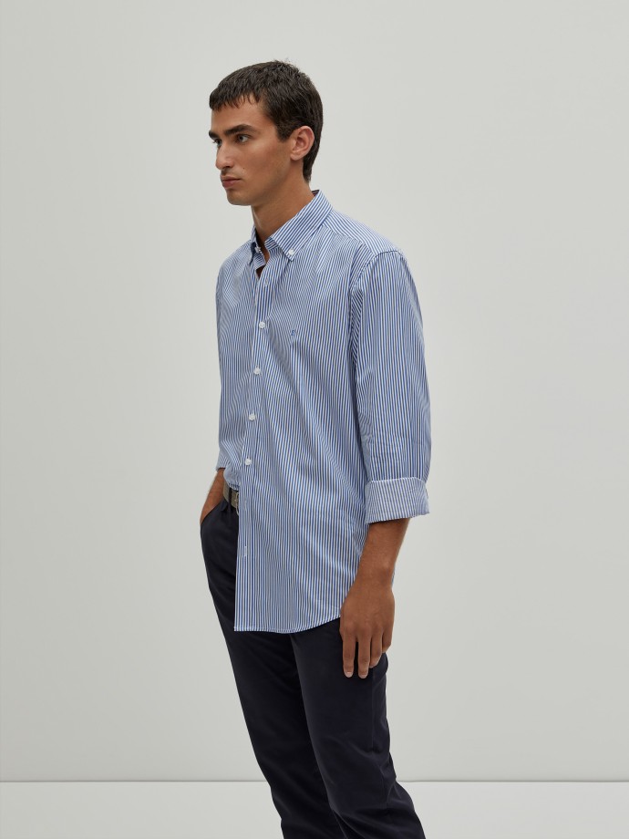 Regular fit shirt