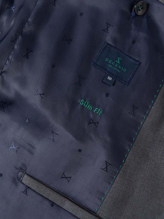 Slim fit suit Slim fit suit