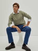 Merino wool pullover