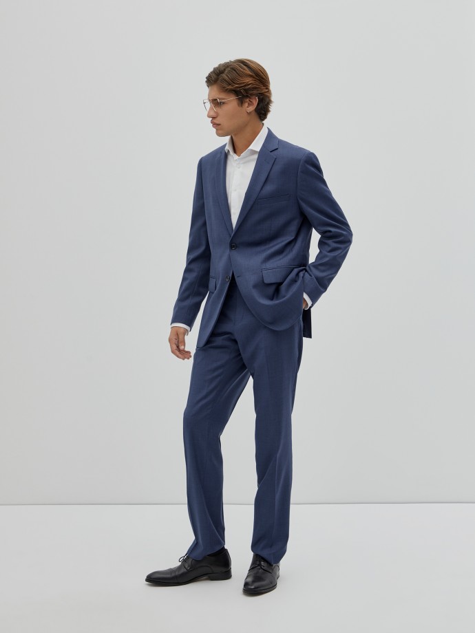 Regular fit suit