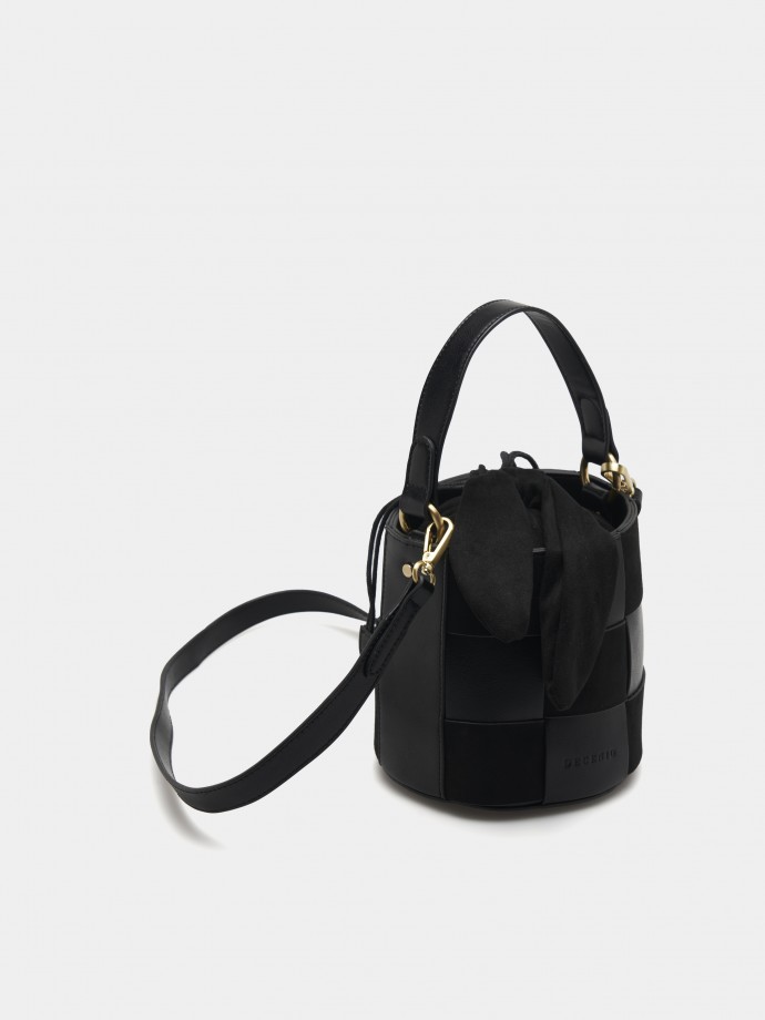 Mini bucket bag